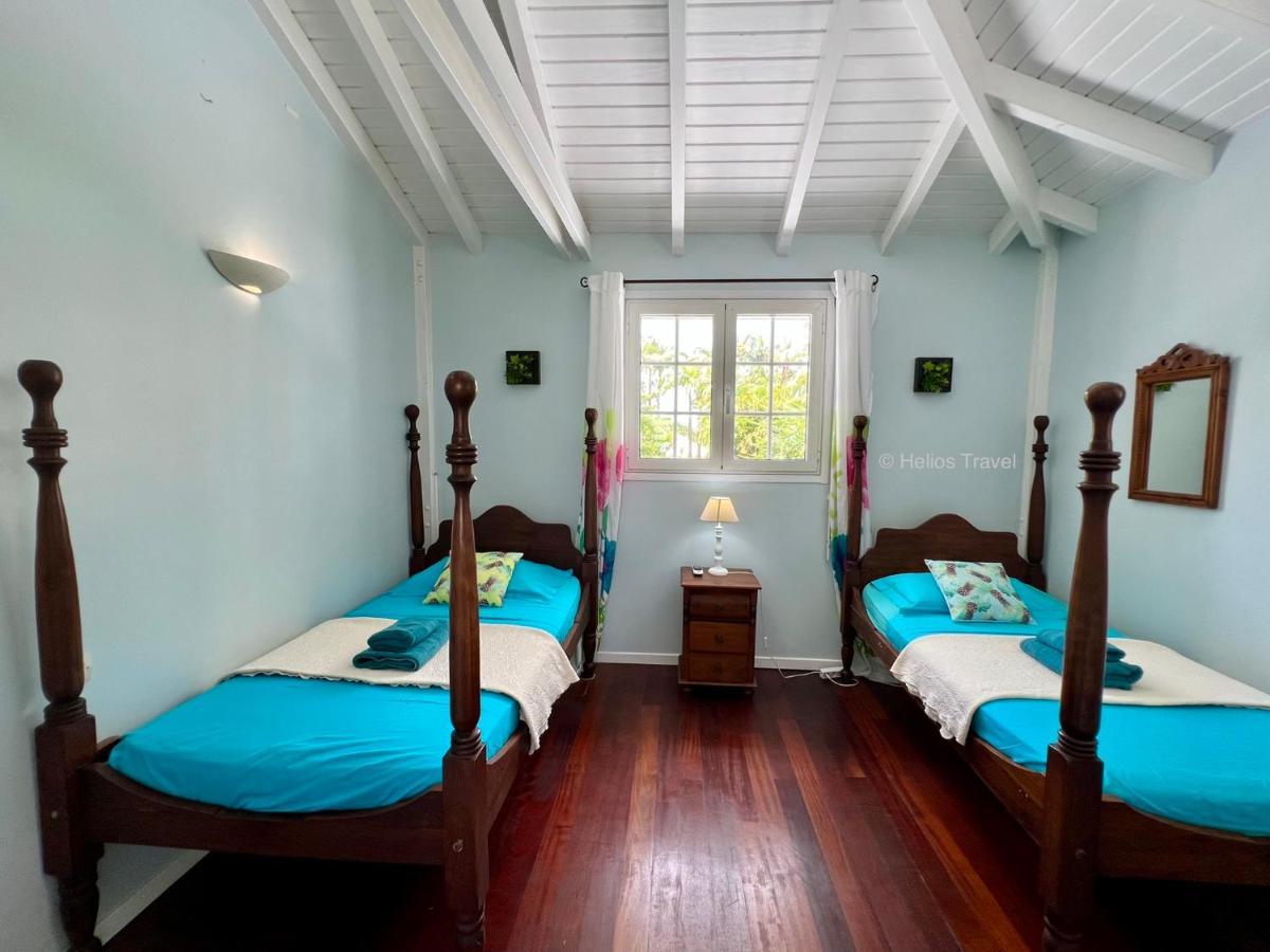 Villa Sisley, 2 Chambres, Piscine Privee, Plage A 100 M Sainte-Rose Exterior foto